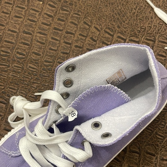 purple high top canvas sneakers size 7.5 ( 38) - Picture 7 of 7